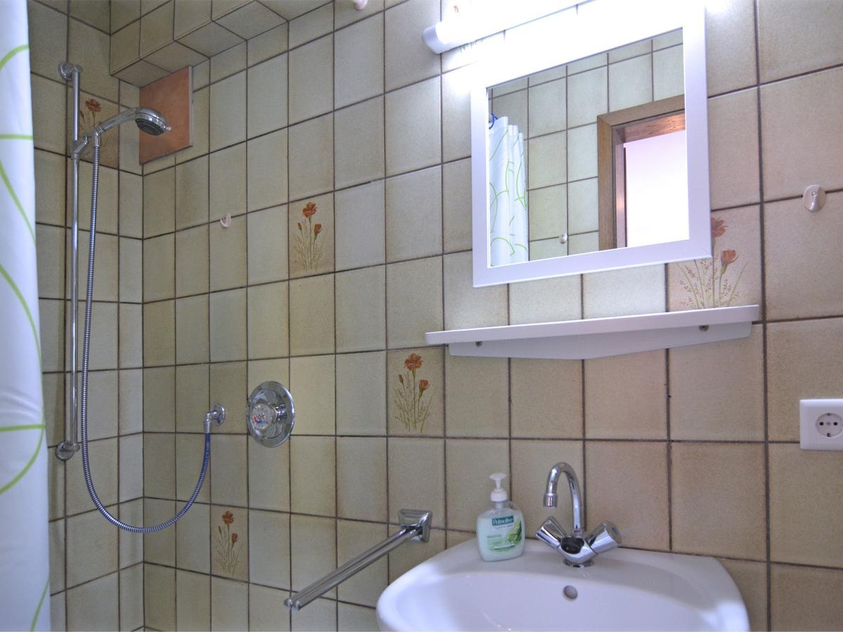 Modern Apartment In Sellinghausen With Terrace Шмаленберг Екстериор снимка